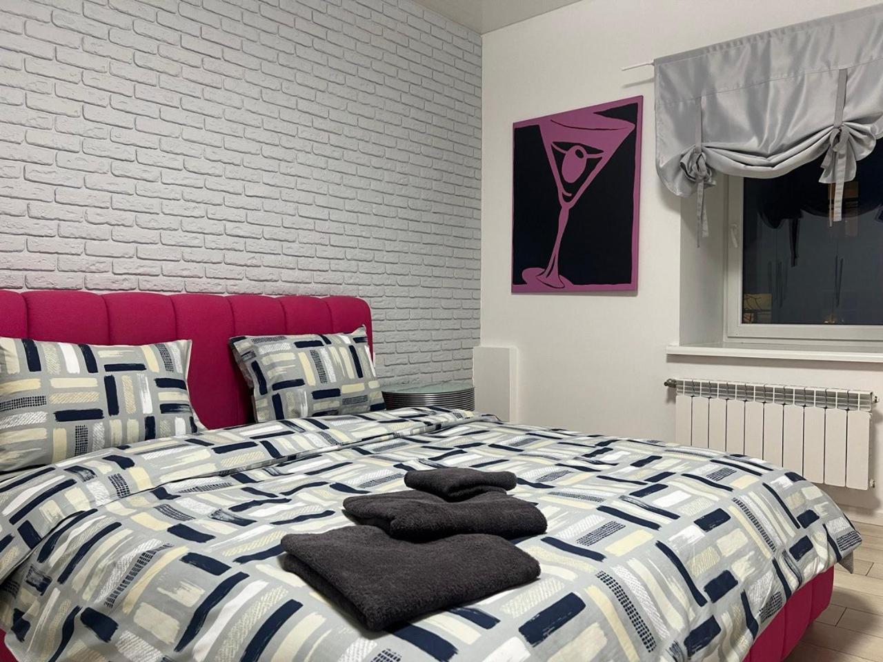 2-Room Luxury Apartment In The Center 基輔 外观 照片